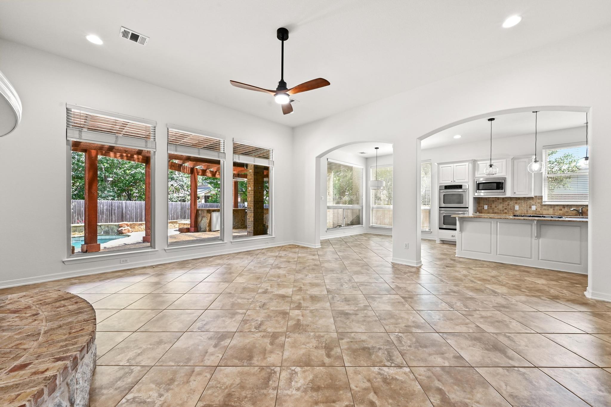 3340 Marcasite DR
