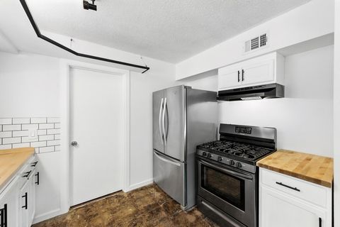 Tiny photo for 2200 Cadiz CIR, Austin, TX 78741 (MLS # 1452294)