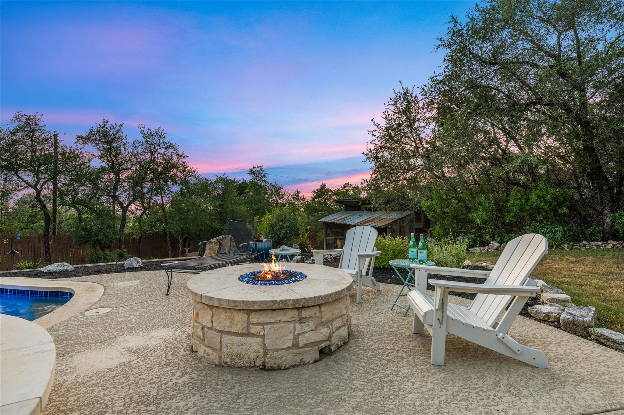 4500 Poteau CIR