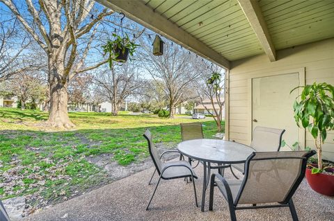 Tiny photo for 100 Lido CIR #A1, Lakeway, TX 78734 (MLS # 3716649)