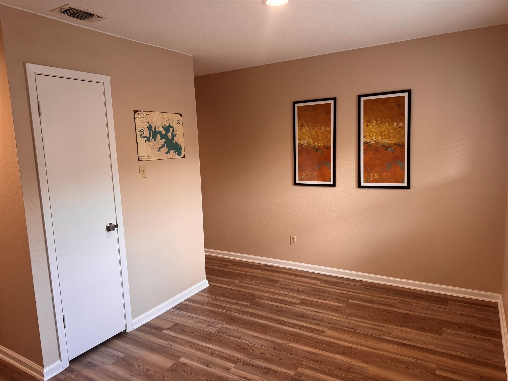 1256 Cougar DR 6