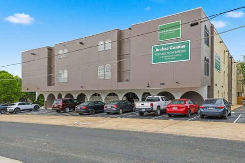 Photo of 101 E 33rd ST #208, Austin, TX 78705 (MLS # 8203125)