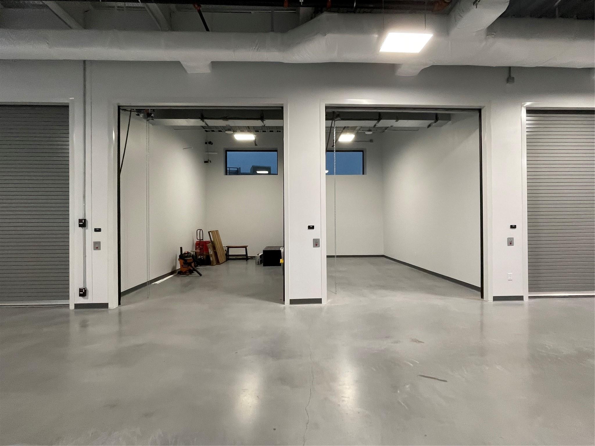 4229 N FM 620 RD 206