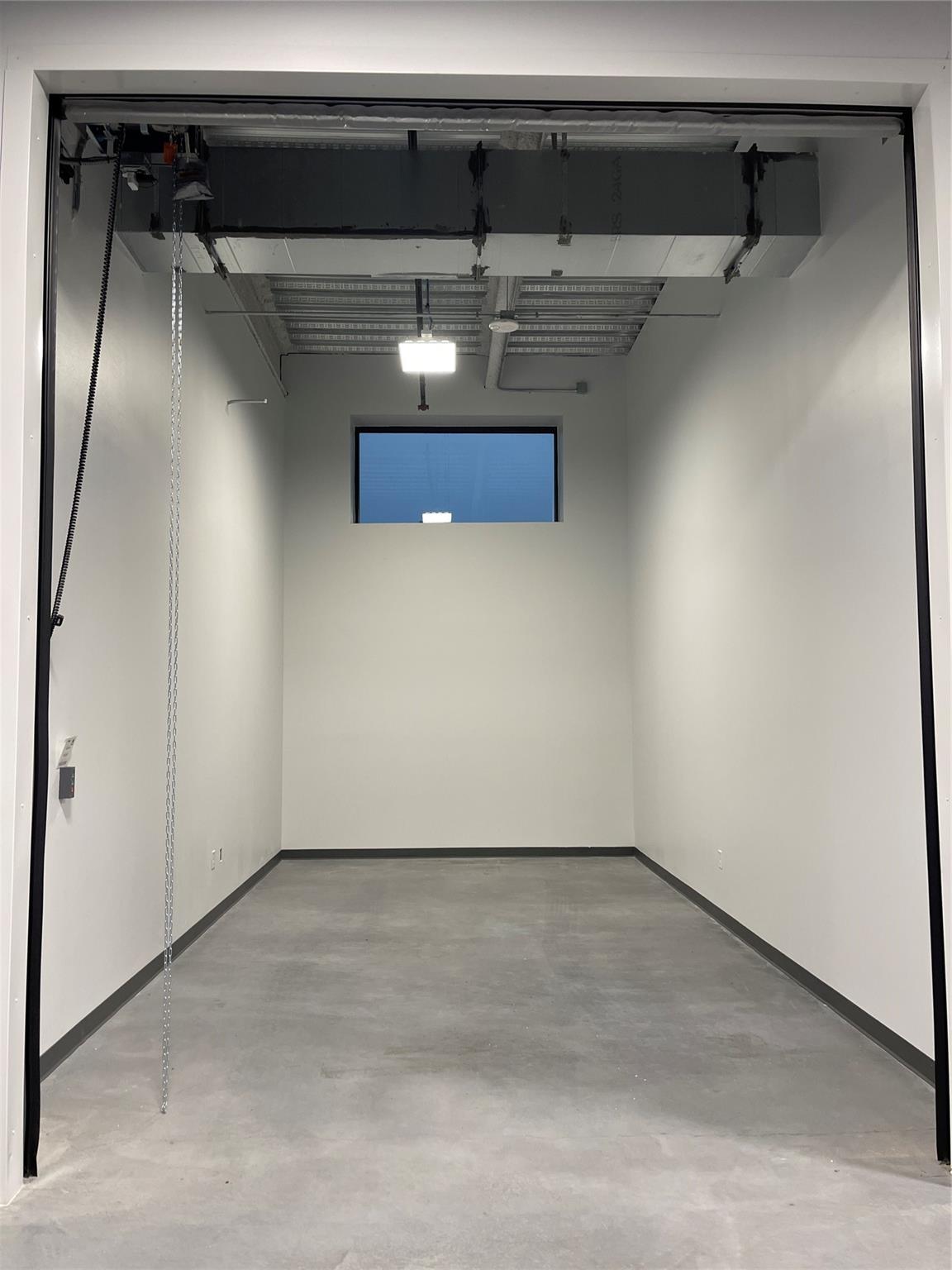 4229 N FM 620 RD 206