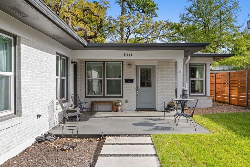 Photo of 3310 Enfield RD, Austin, TX 78703 (MLS # 8803728)