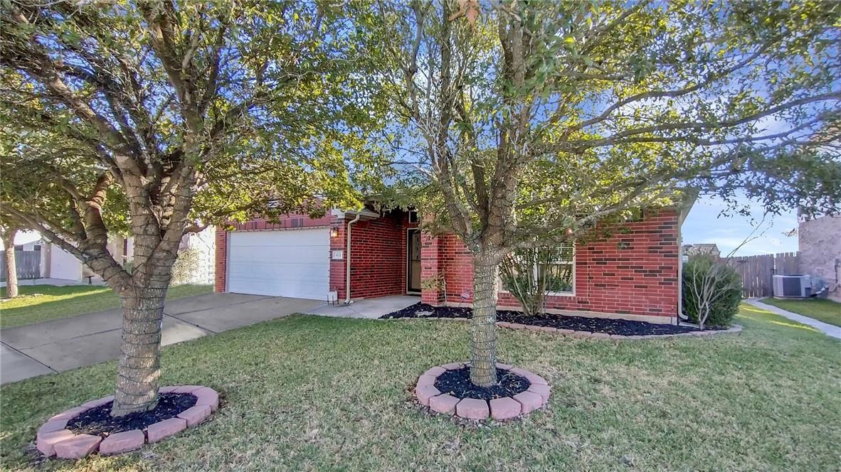 4121 Lake Edge WAY