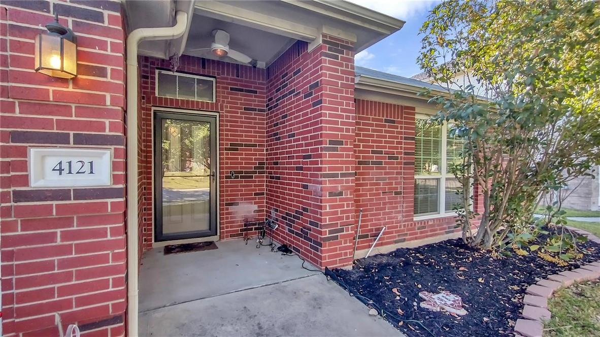 4121 Lake Edge WAY