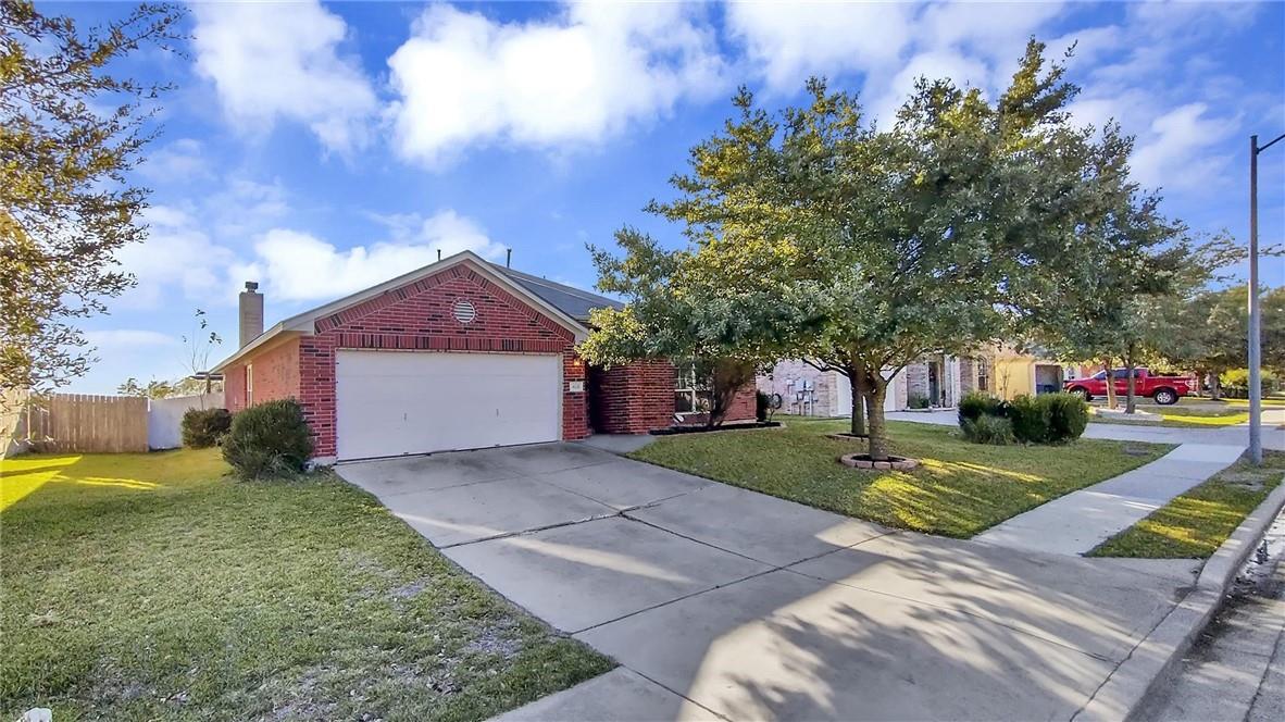 4121 Lake Edge WAY