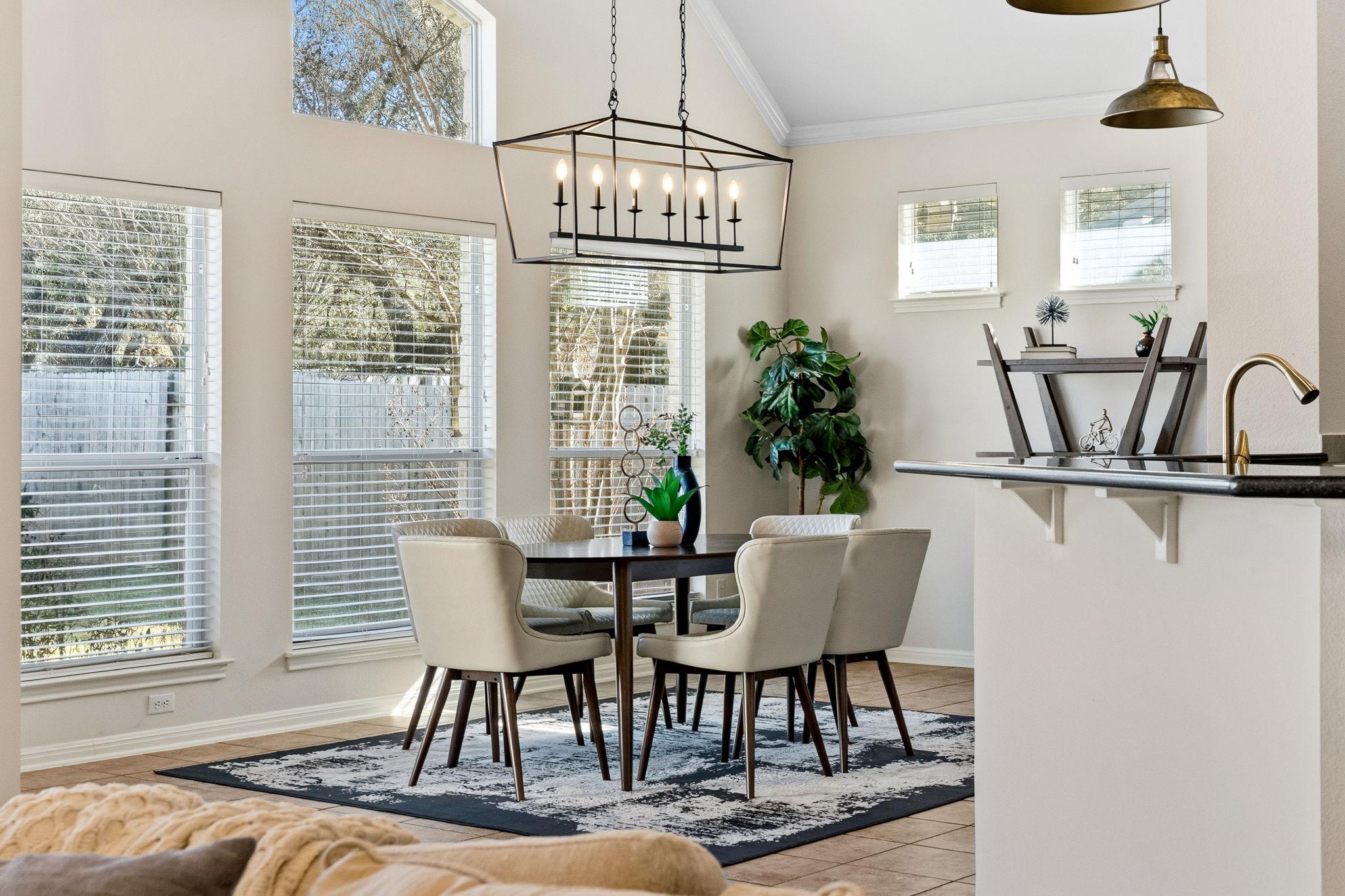 9613 INDINA HILLS DR