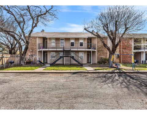 Photo of 2012 West Loop Loop, Austin, TX 78758 (MLS # 5852320)