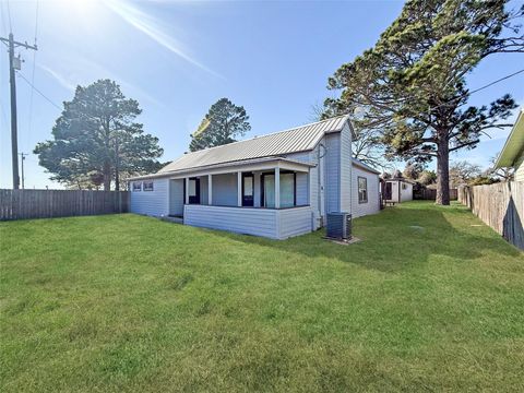 11143 N Highway 77 Lexington TX 78947