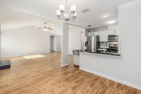 Tiny photo for 11636 Parkfield DR, Austin, TX 78758 (MLS # 4869311)