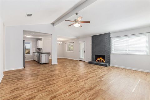 Tiny photo for 11636 Parkfield DR, Austin, TX 78758 (MLS # 4869311)