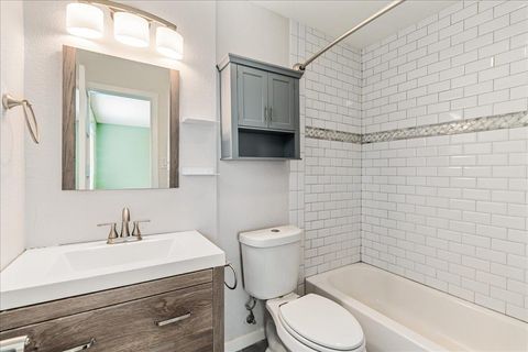 Tiny photo for 11636 Parkfield DR, Austin, TX 78758 (MLS # 4869311)