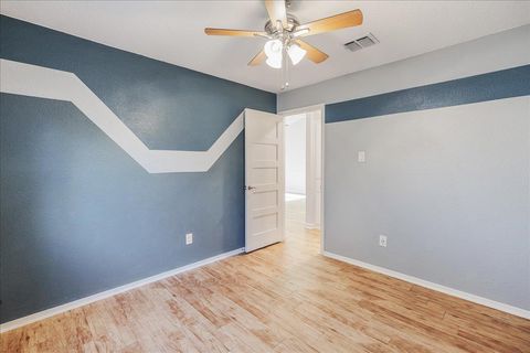 Tiny photo for 11636 Parkfield DR, Austin, TX 78758 (MLS # 4869311)