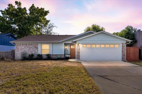 Photo of 11636 Parkfield DR, Austin, TX 78758 (MLS # 4869311)