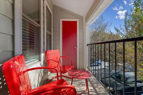 Tiny photo for 2104 Cullen Ave #7-204, Austin, TX 78757 (MLS # 5814428)