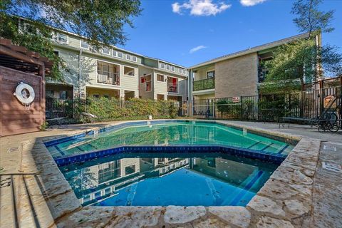 Tiny photo for 2104 Cullen Ave #7-204, Austin, TX 78757 (MLS # 5814428)
