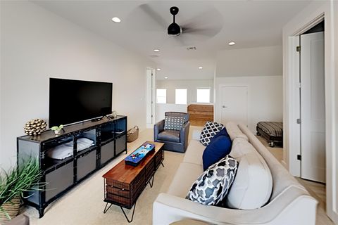 Tiny photo for 19517 Flying J BLVD #6, Spicewood, TX 78669 (MLS # 8285814)