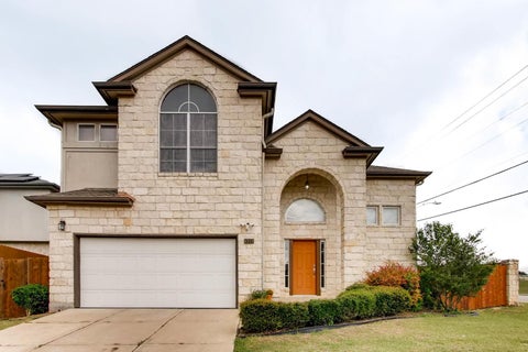 Photo of 6914 Thorncliffe DR, Austin, TX 78731 (MLS # 1374068)