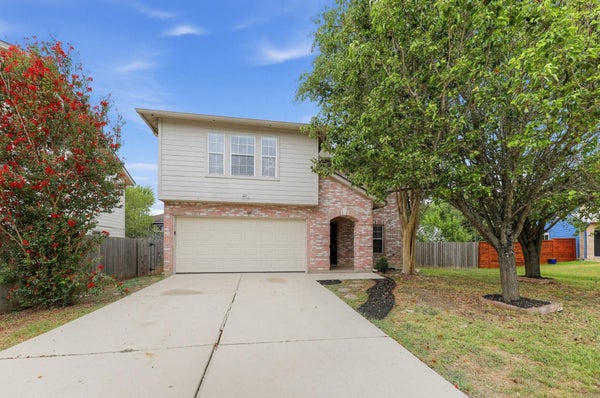 360 THICKET LN, KYLE, TX 78640 - Image c4ce4058c7e443273e9935b10fa2e1d9/256348464