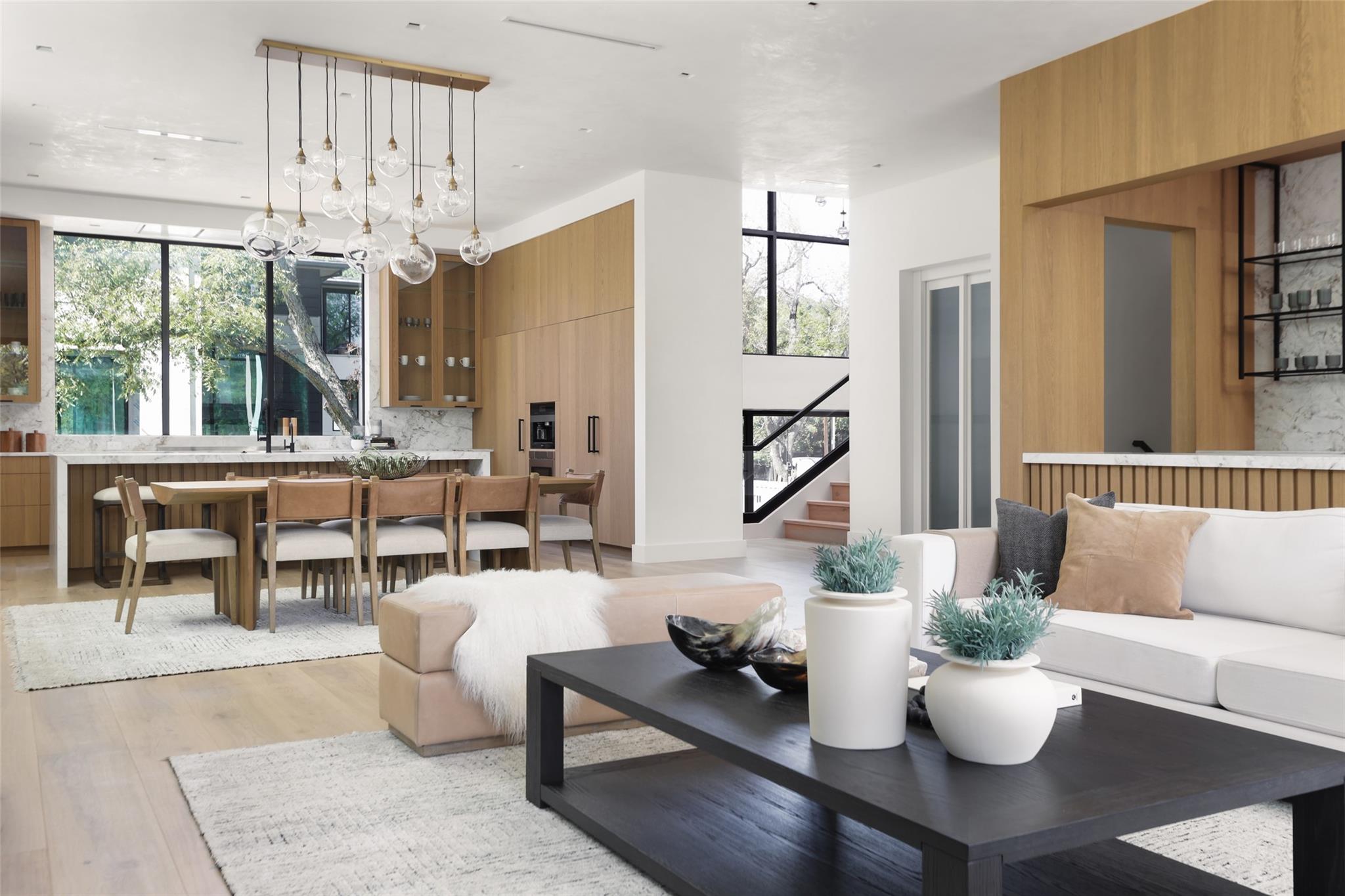 2503 Westlake DR 201