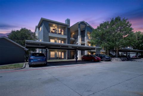 Photo of 2320 Gracy Farms LN #911, Austin, TX 78758 (MLS # 6617257)