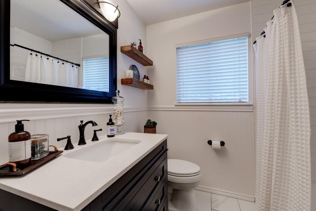 Austin, Texas 78759, United States, 3 Bedrooms Bedrooms, ,3 BathroomsBathrooms,Residential,Pending,52306