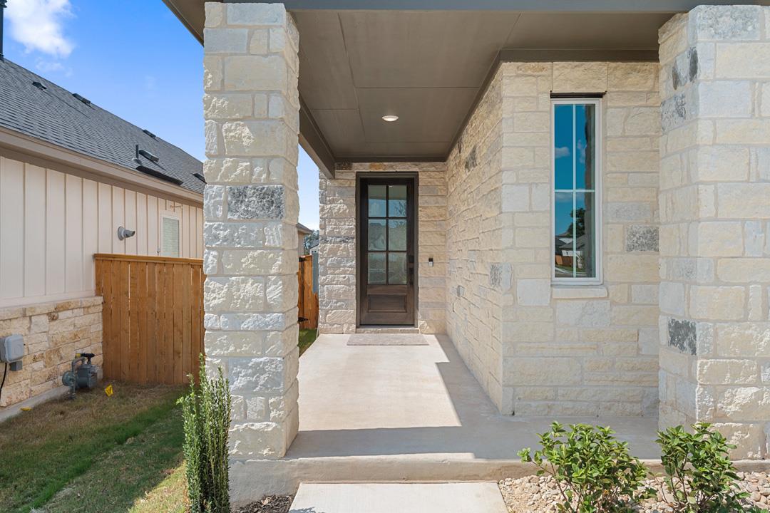 118 Granit Oak Drive