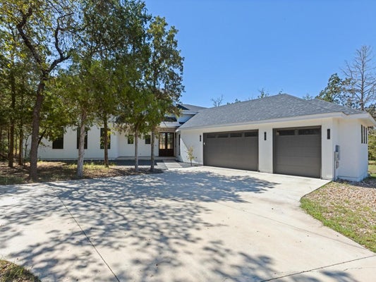 103 MILLS XING, BASTROP, TX 78602 - Image c4e63fa1cf164e7777930c285b890d8e/1228933502