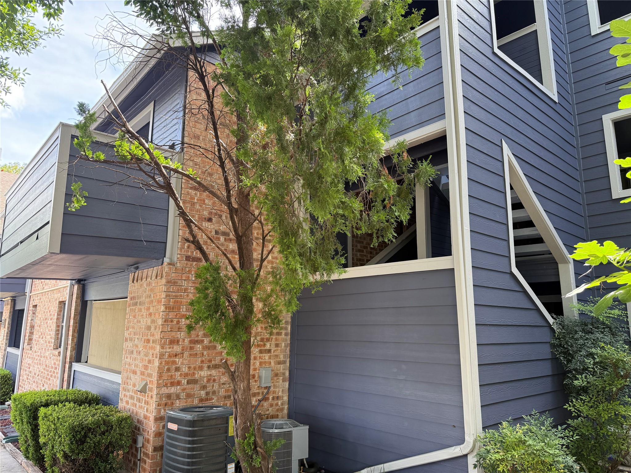 2500 Burleson RD 317