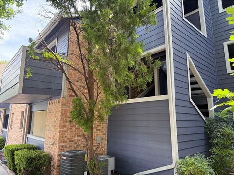 Tiny photo for 2500 Burleson RD #317, Austin, TX 78741 (MLS # 5462861)