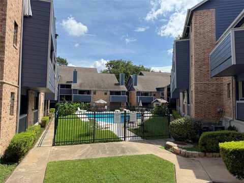 Tiny photo for 2500 Burleson RD #317, Austin, TX 78741 (MLS # 5462861)