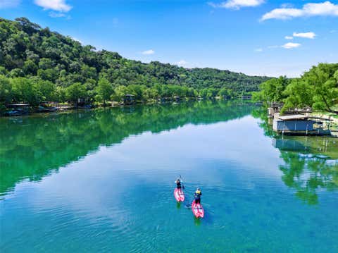 Photo of 13701 Montview DR, Austin, TX 78732 (MLS # 6969372)
