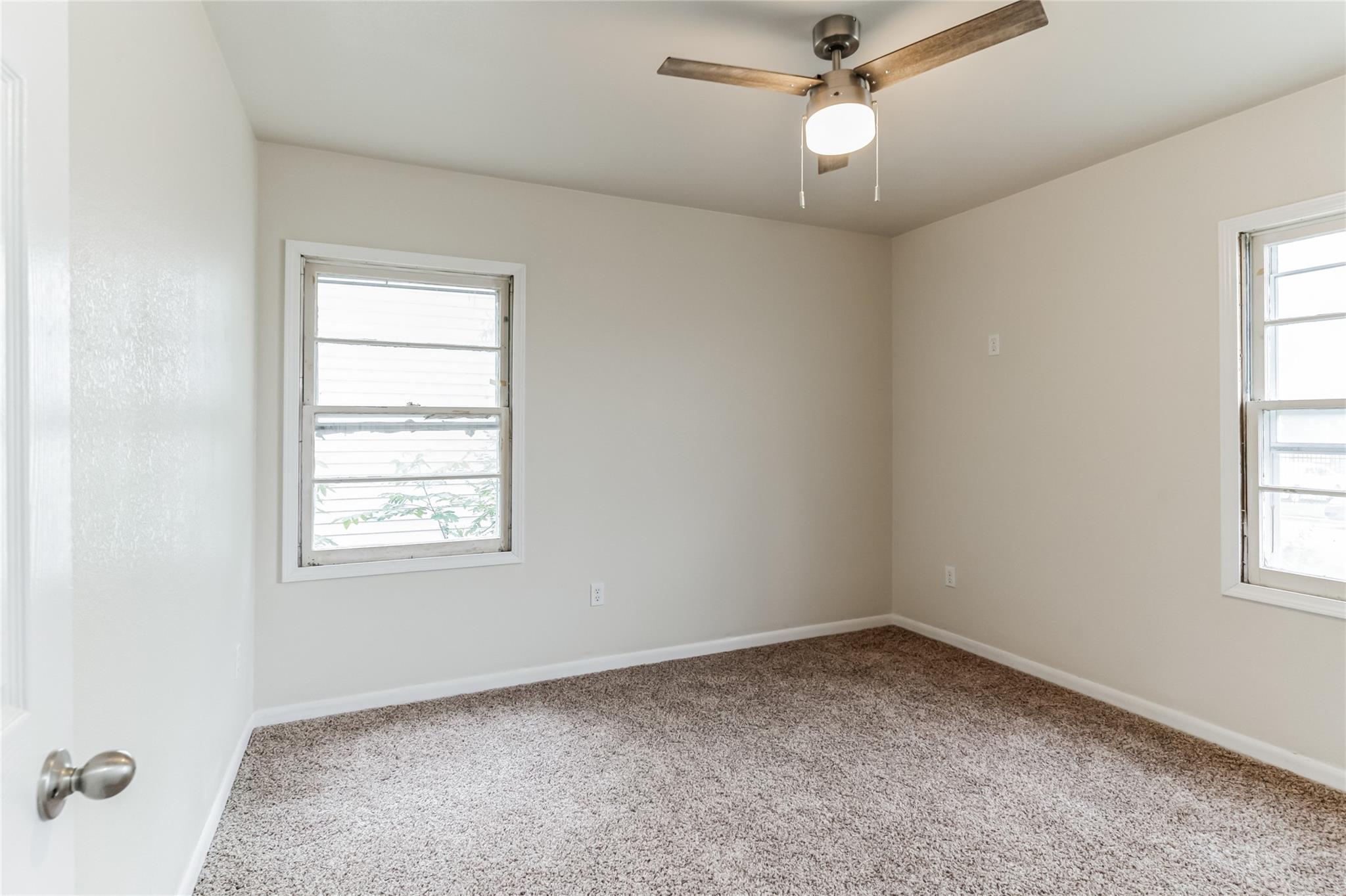 Killeen, Texas 76541, United States, 2 Bedrooms Bedrooms, ,1 BathroomBathrooms,Residential,Pending,58256