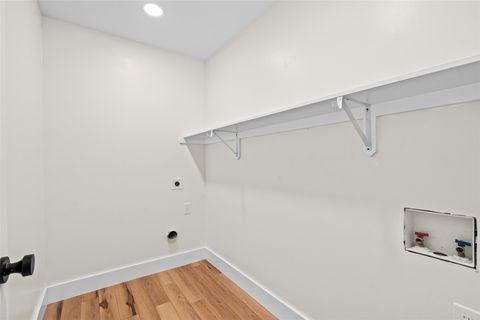 Tiny photo for 6303 Bexton CIR, Austin, TX 78745 (MLS # 1861878)