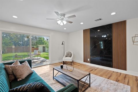 Tiny photo for 6303 Bexton CIR, Austin, TX 78745 (MLS # 1861878)