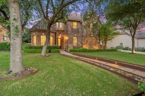 1917 Lakecliff Hills LN Austin TX 78732