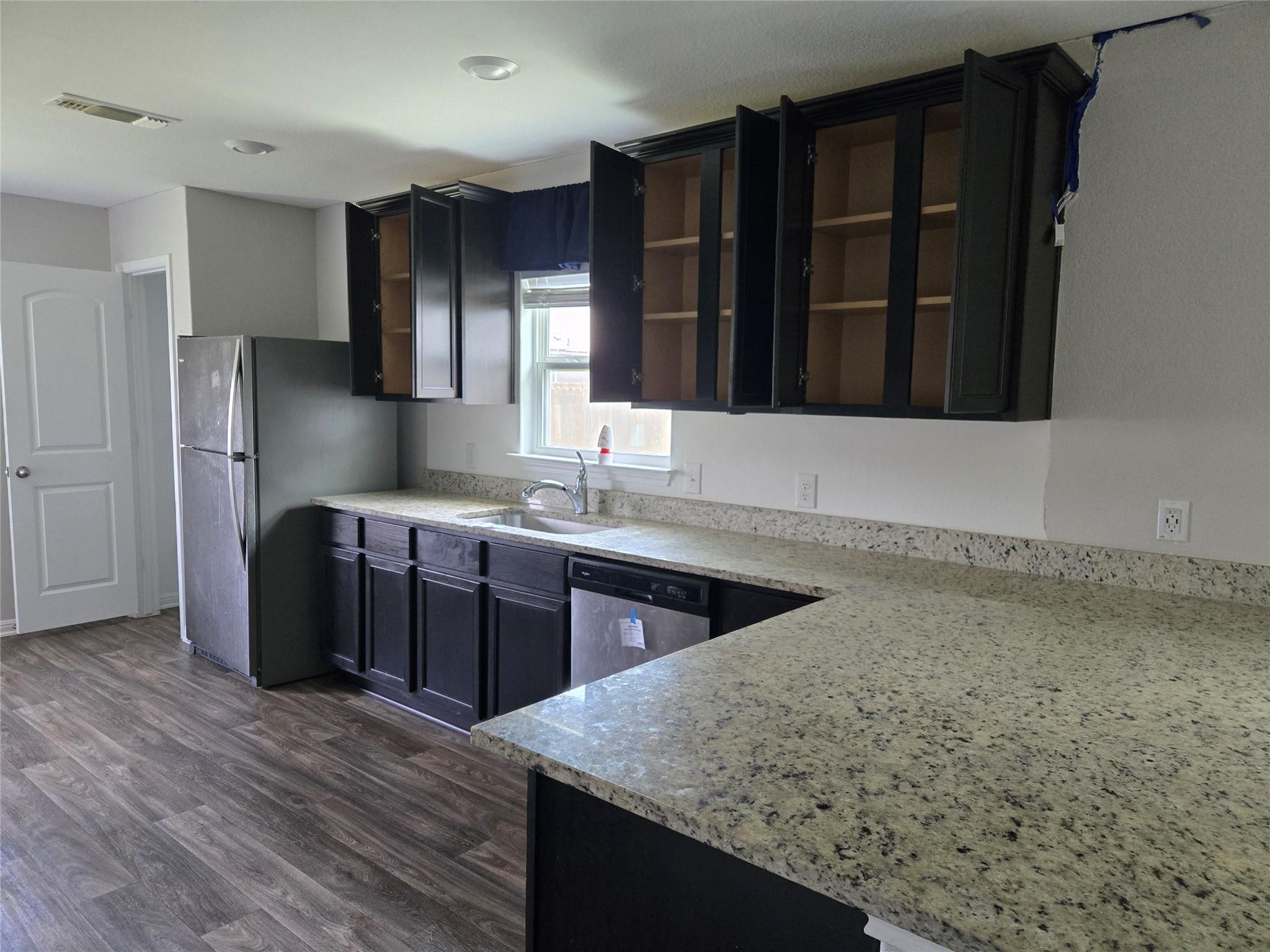 16416 Farmhouse LN
