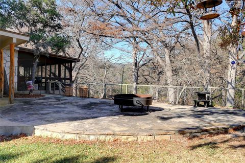 A home in Leakey