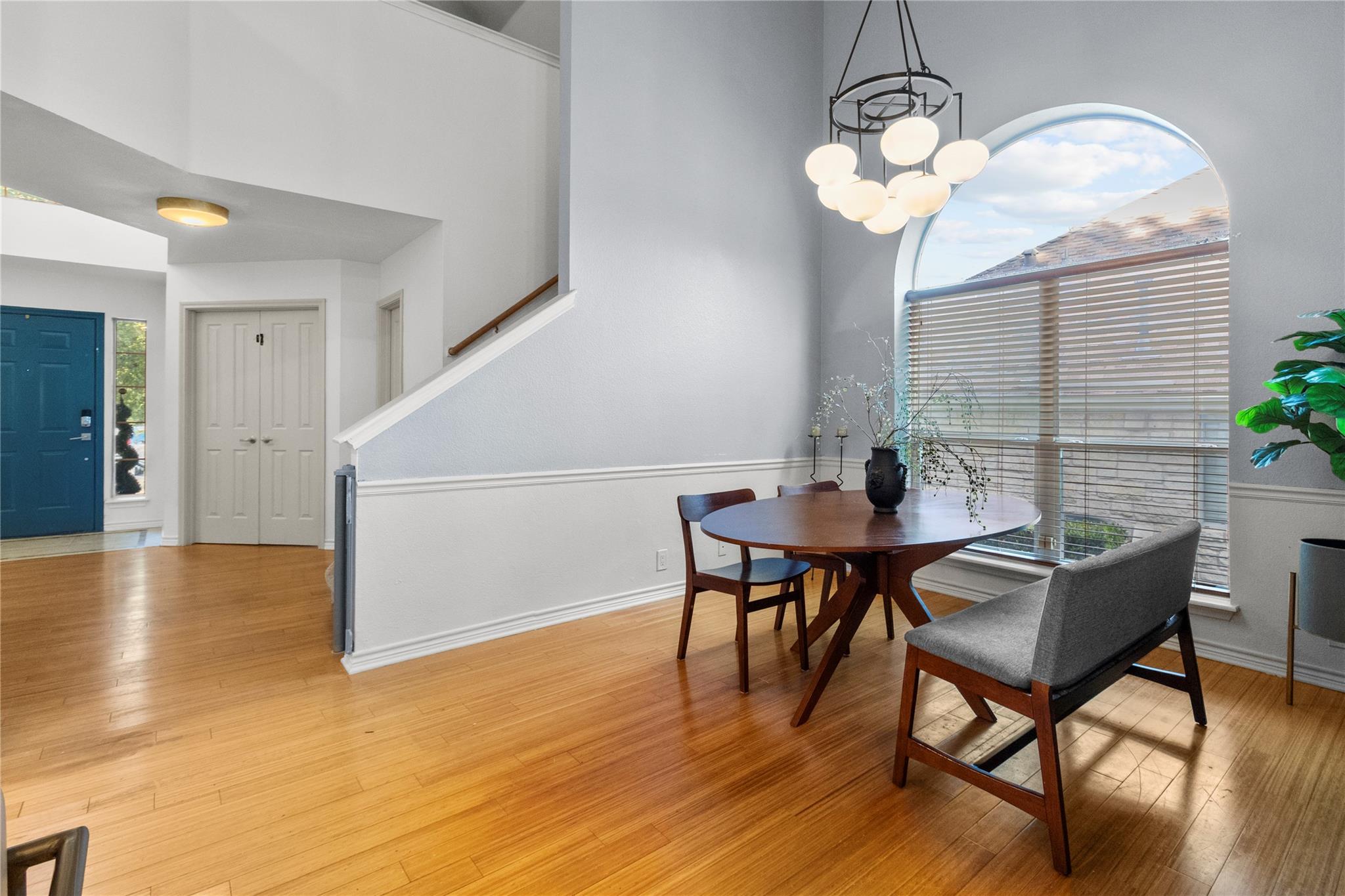 4009 Sable Oaks DR