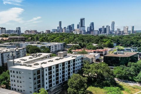 Photo of 2500 Longview ST #318, Austin, TX 78705 (MLS # 7021506)