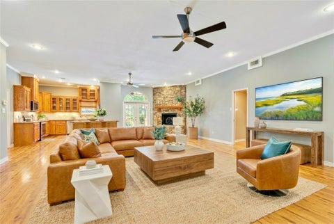 Tiny photo for 8015 Gault ST, Austin, TX 78757 (MLS # 4205736)