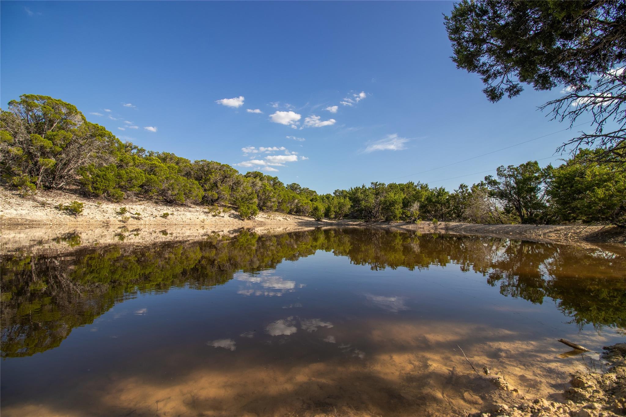 4237 County Road 330