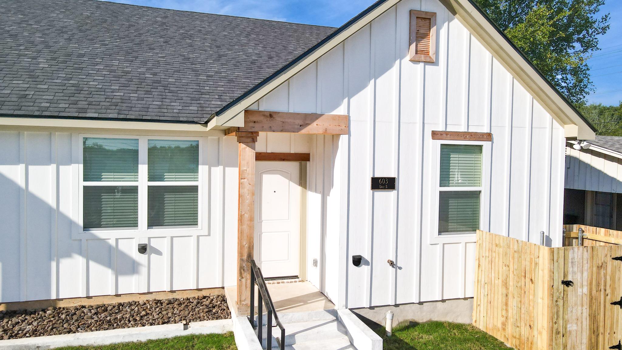 603 N Echols Street Unit #A and B