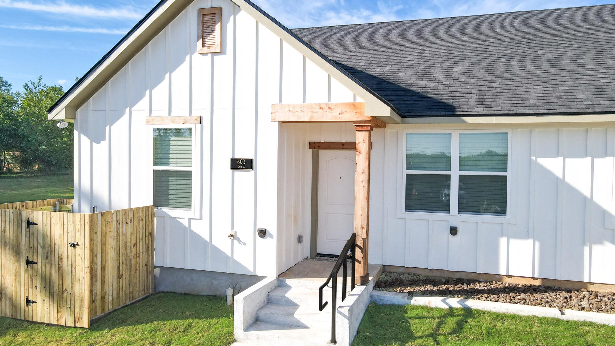 603 N Echols Street Unit #A and B