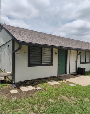 2609 EKTOM DR APT D, AUSTIN, TX 78745 - Image c54f3a338bf43faef07384fa5e13ba6a/566942603