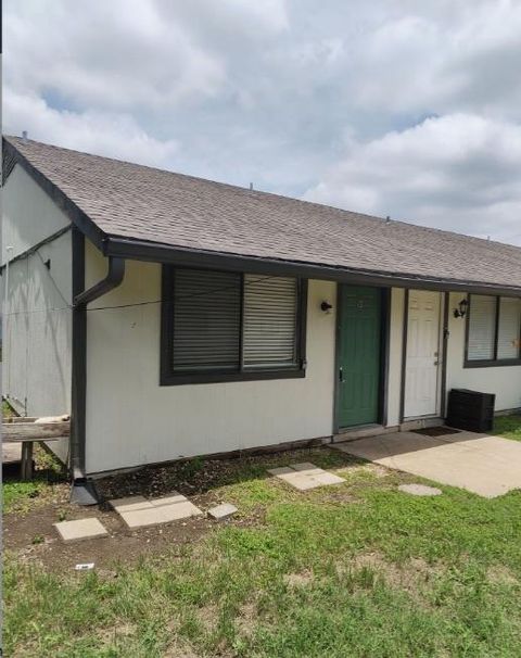 Photo of 2609 Ektom DR #D, Austin, TX 78745 (MLS # 9284915)