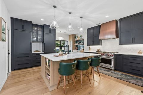 Tiny photo for 4019 Love Bird LN, Austin, TX 78730 (MLS # 7985837)