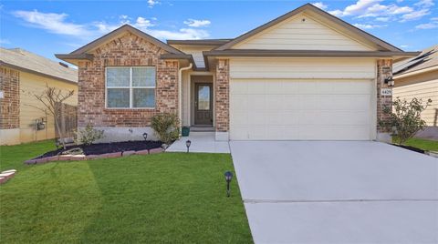 Photo of 6429 Hoffman PLN, San Antonio, TX 78252 (MLS # 1800661)